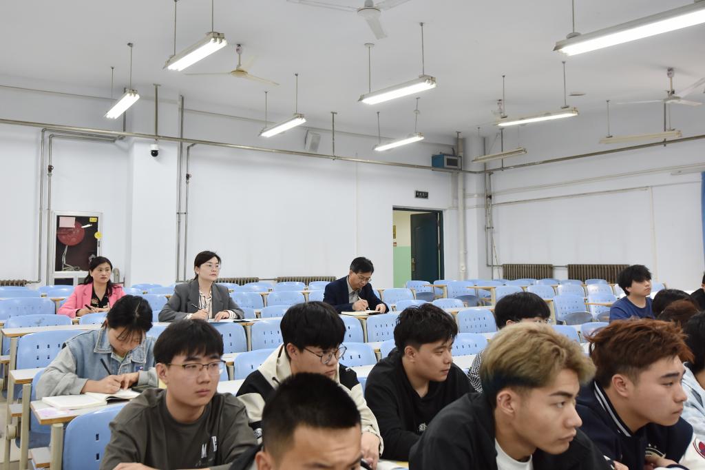 课堂听课