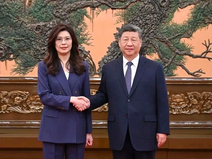 习近平总书记会见中国国民党主席郑丽文 王沪宁蔡奇等参加会见